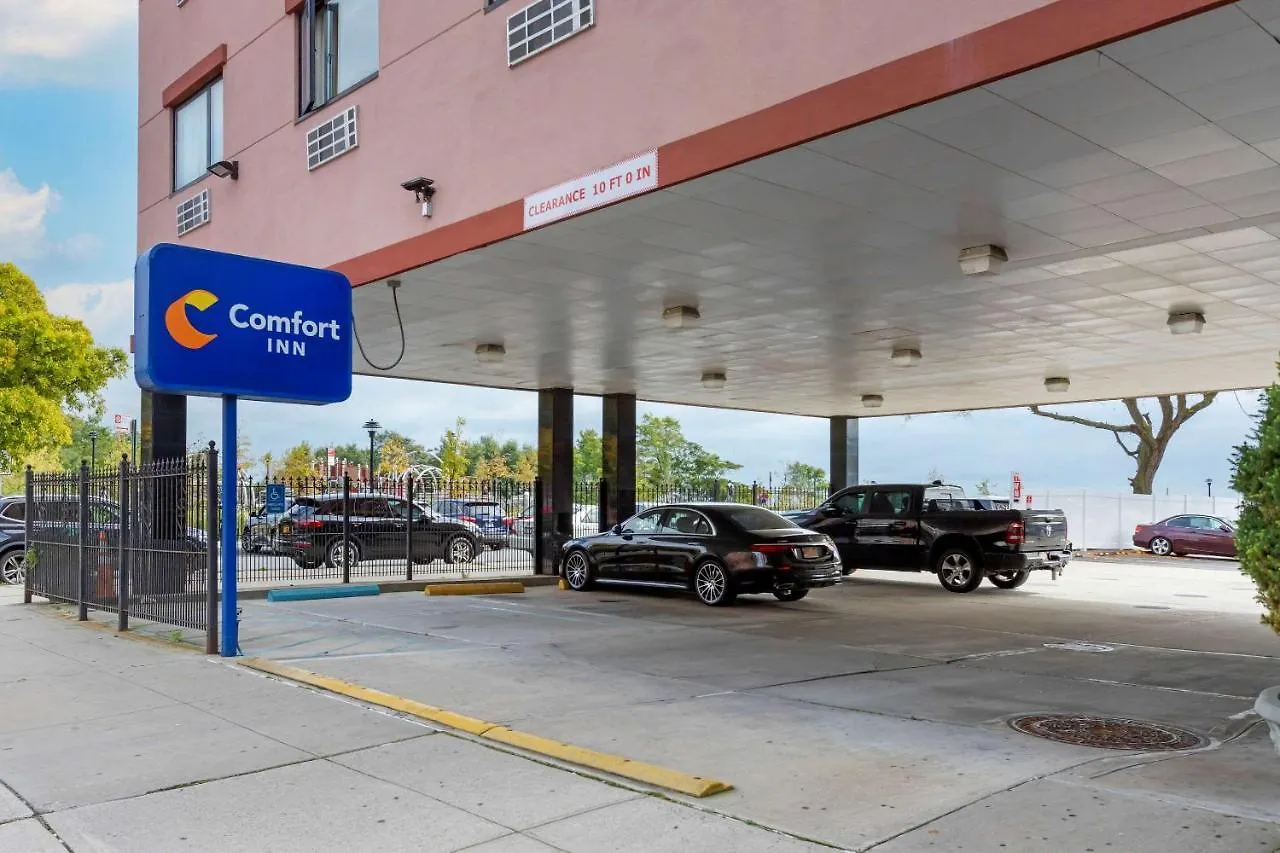 Comfort Inn Brooklyn New York 2*,