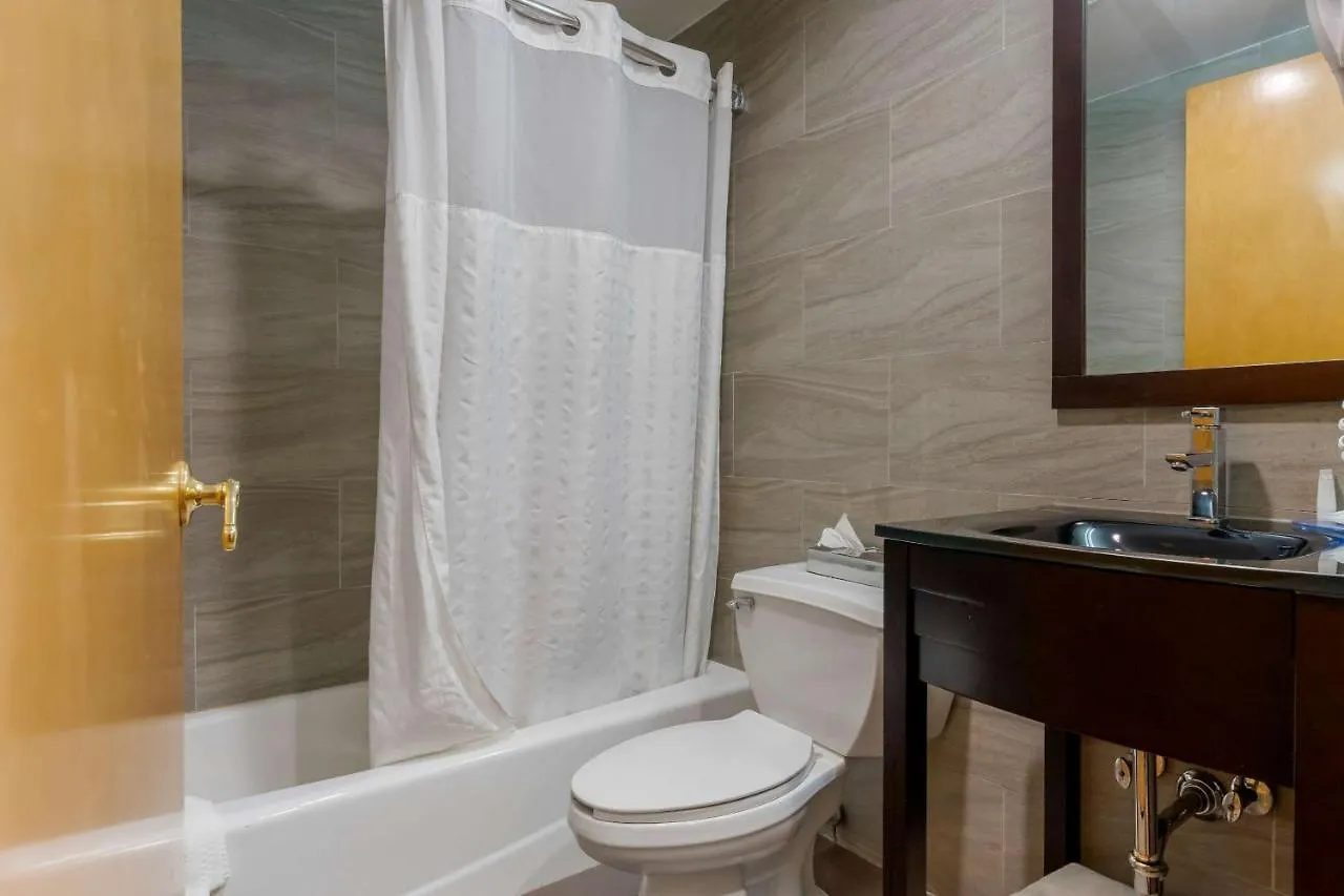 Comfort Inn Brooklyn Нью-Йорк Отель