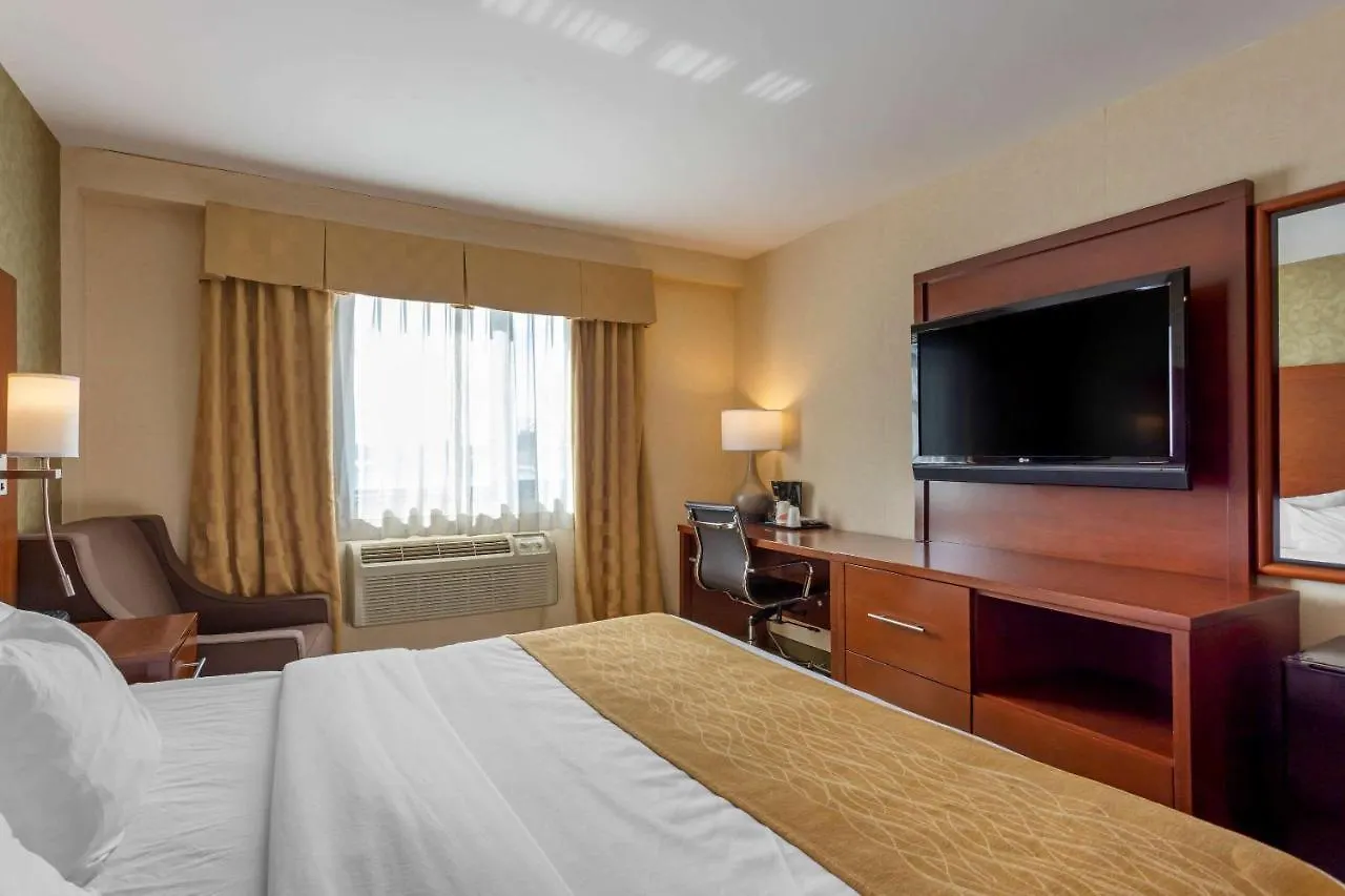 Comfort Inn Brooklyn Нью-Йорк 2*,