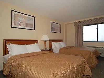 Отель Comfort Inn Brooklyn Нью-Йорк